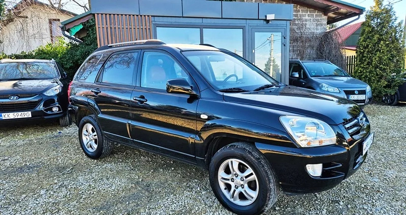 Kia Sportage cena 18700 przebieg: 242000, rok produkcji 2006 z Kielce małe 781